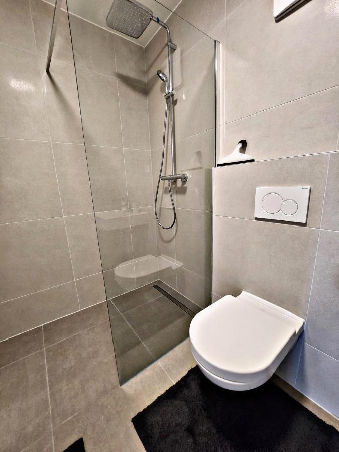 Lions Place Premium Apartments Comfort Optionaler Zugang Zum Spa- Bereich Heidenheim Exterior foto
