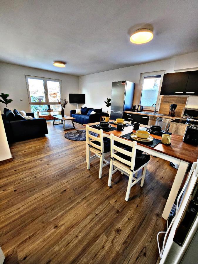 Lions Place Premium Apartments Comfort Optionaler Zugang Zum Spa- Bereich Heidenheim Exterior foto