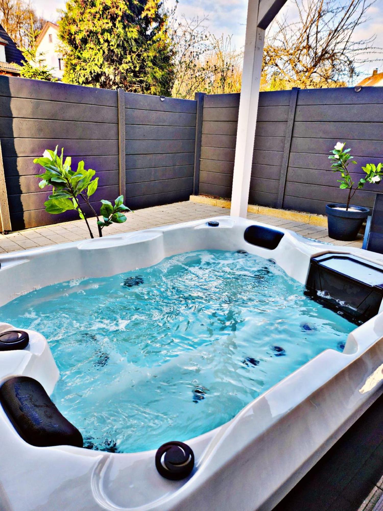 Lions Place Premium Apartments Comfort Optionaler Zugang Zum Spa- Bereich Heidenheim Exterior foto