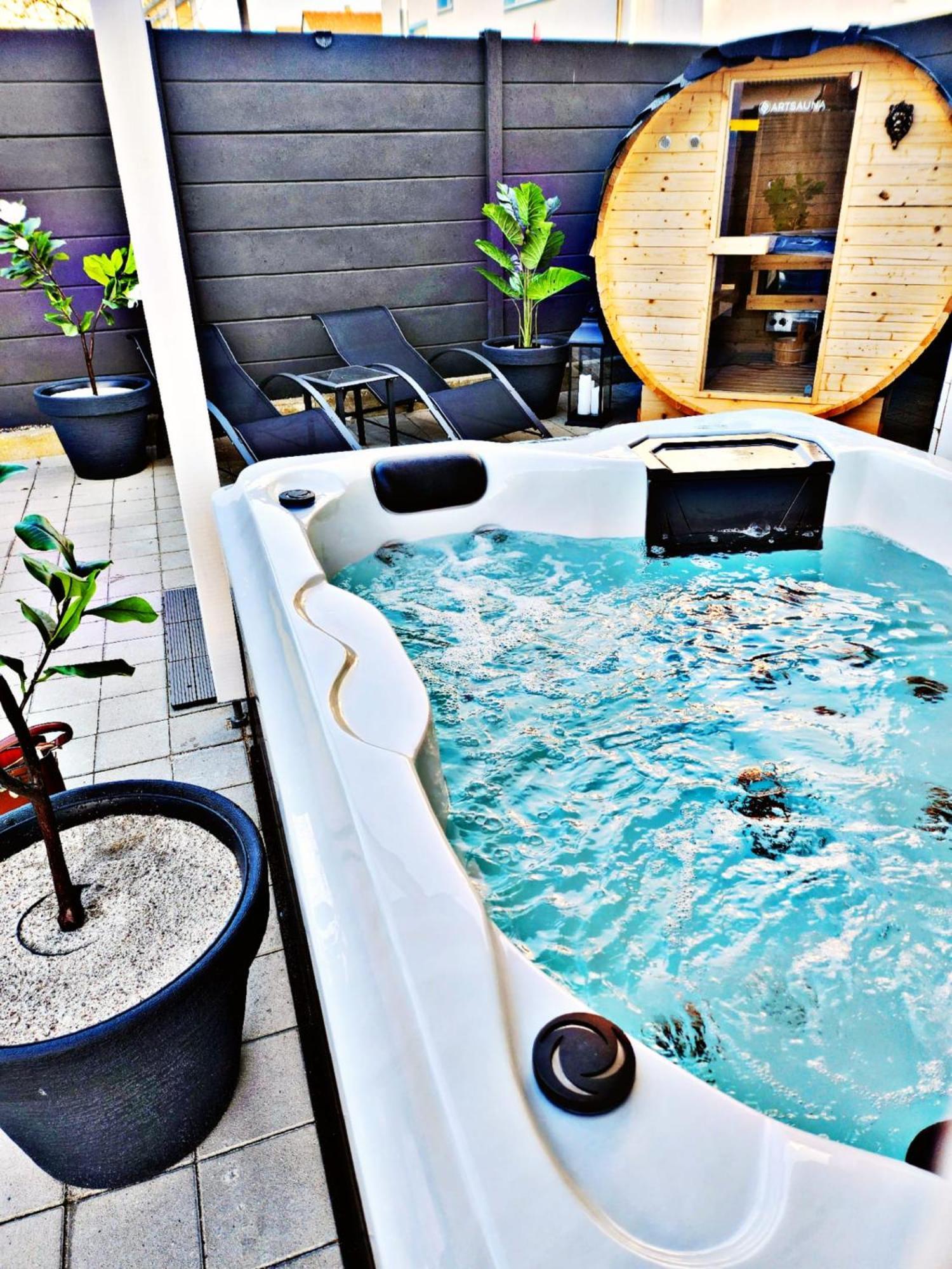 Lions Place Premium Apartments Comfort Optionaler Zugang Zum Spa- Bereich Heidenheim Exterior foto